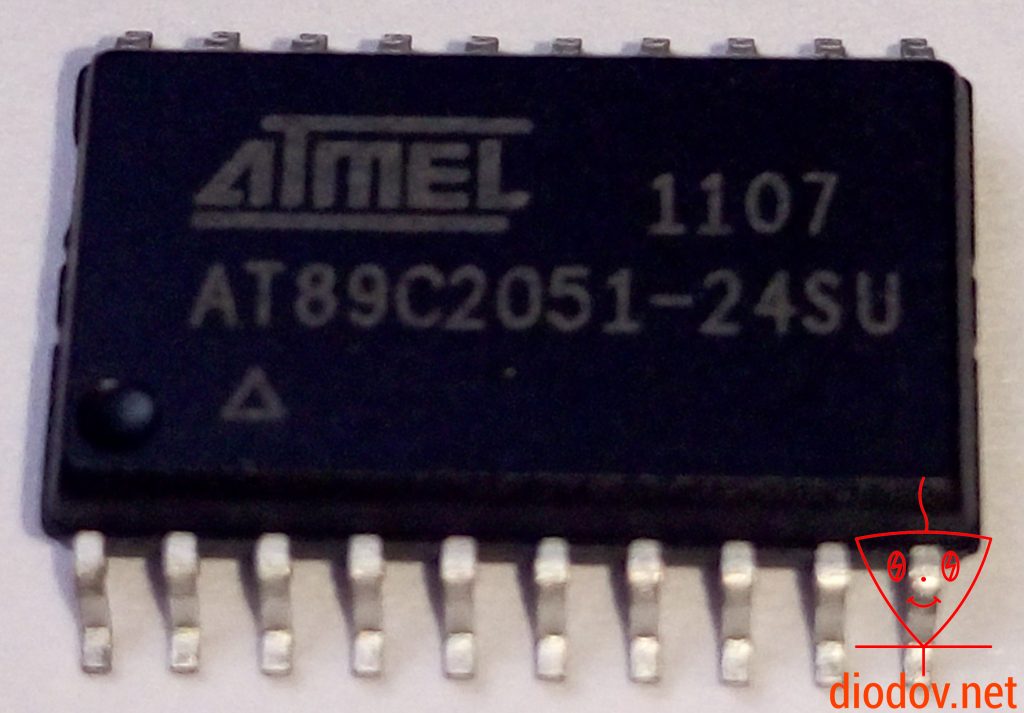 Микроконтроллер AT89C2051 в SOIC корпусе
