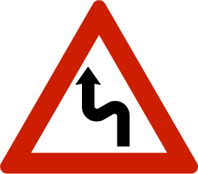 Traffic sign of Norway: Warning for a double curve, first left then right