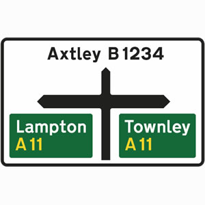 Non-primary route sign with primary routes to left and right